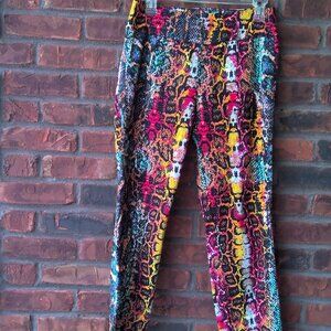 Bold Print Pull On pants